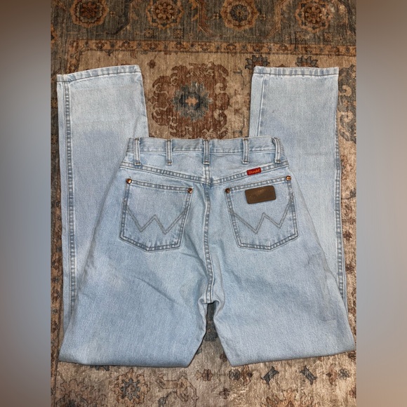 Light Wash Straight Leg Wranglers - Picture 5 of 5